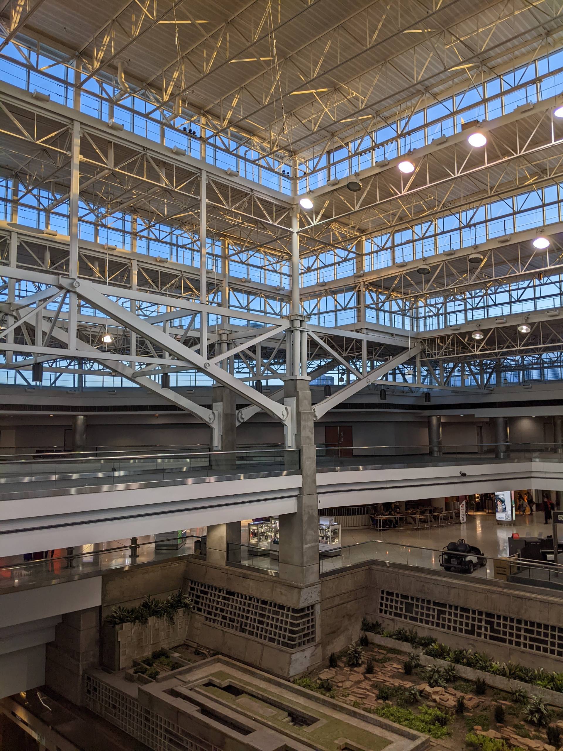 PXL 20230226 134752987.MP